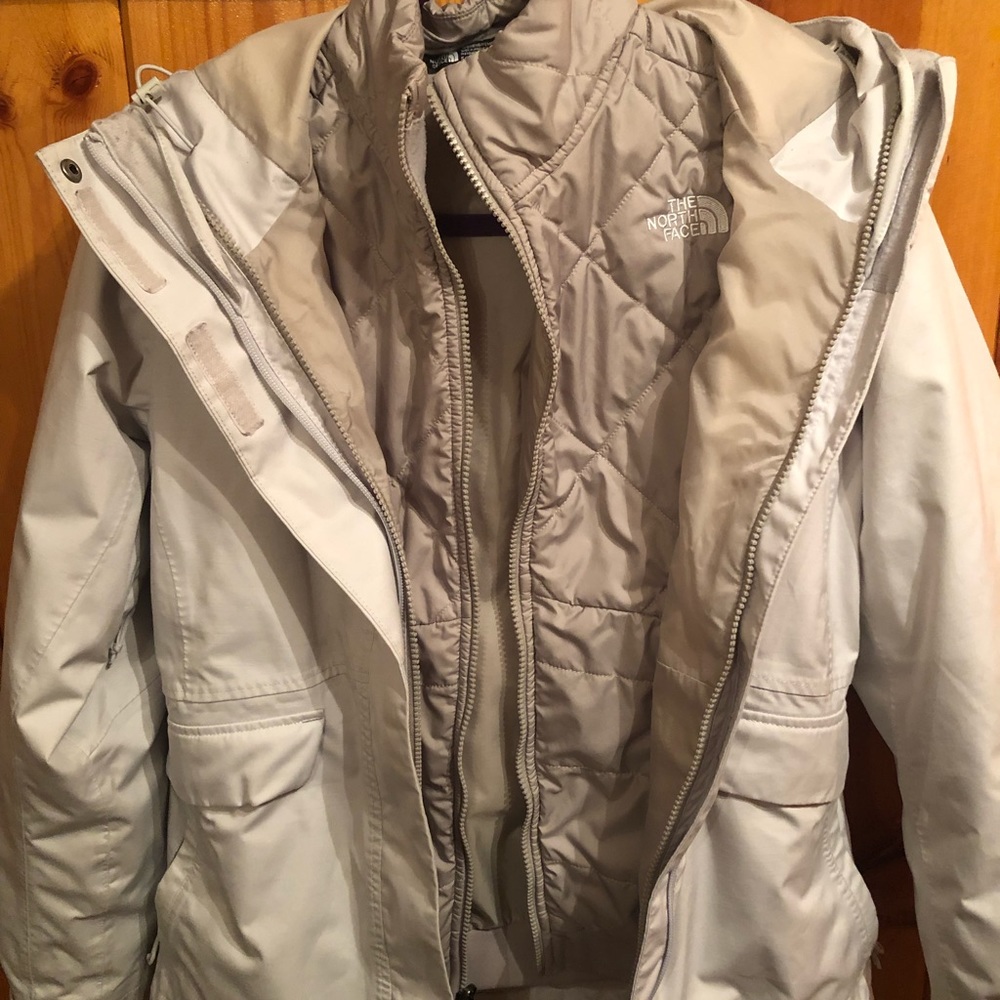 Women’s North Face Jacket